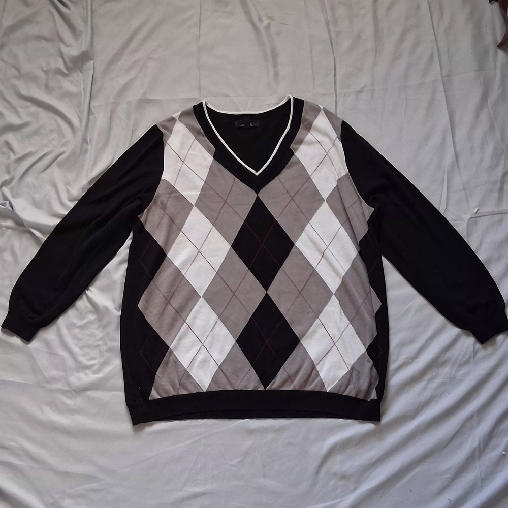ellos Women's V-Neck Argyle Sweater - Black, Gray, White